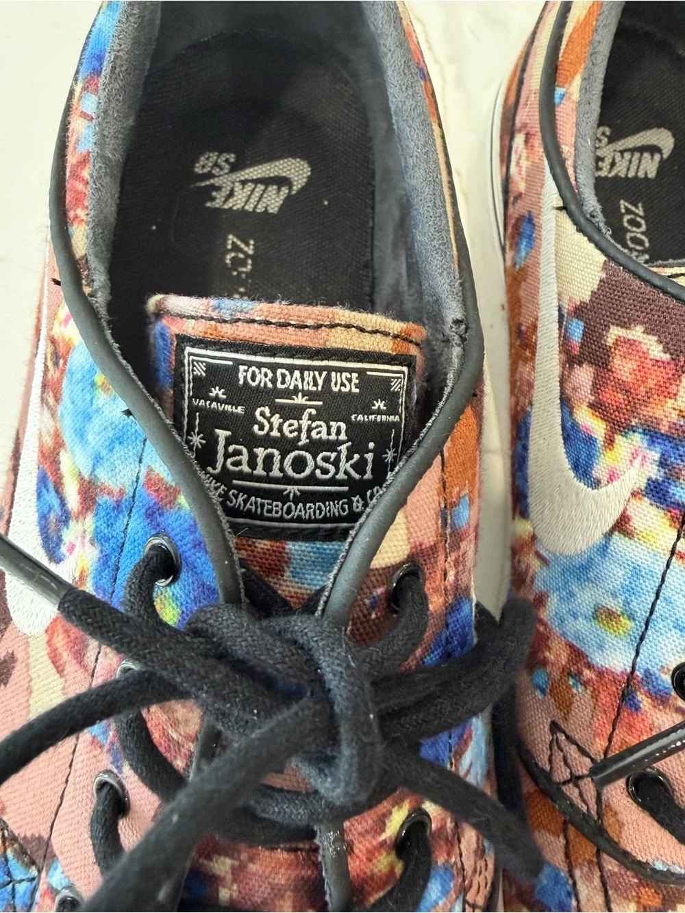Men’s Nike Stefan Janoski Canvas Skate Shoes - Multicolor